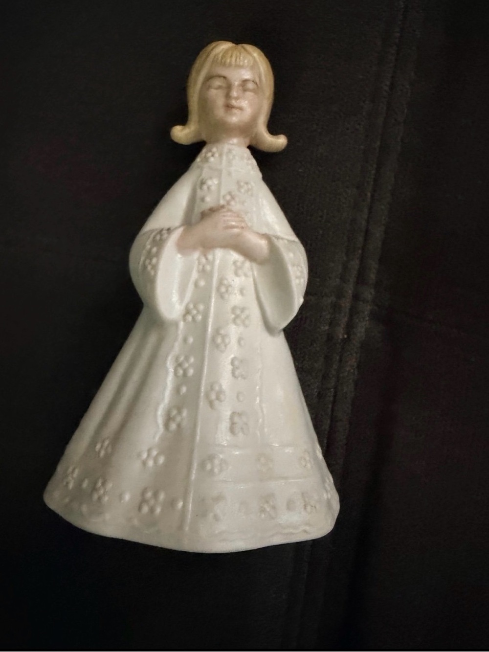 Vintage AES JAPAN WHITE BISQUE PORCELAIN CHOIR GIRL BELL FIGURINE 5"